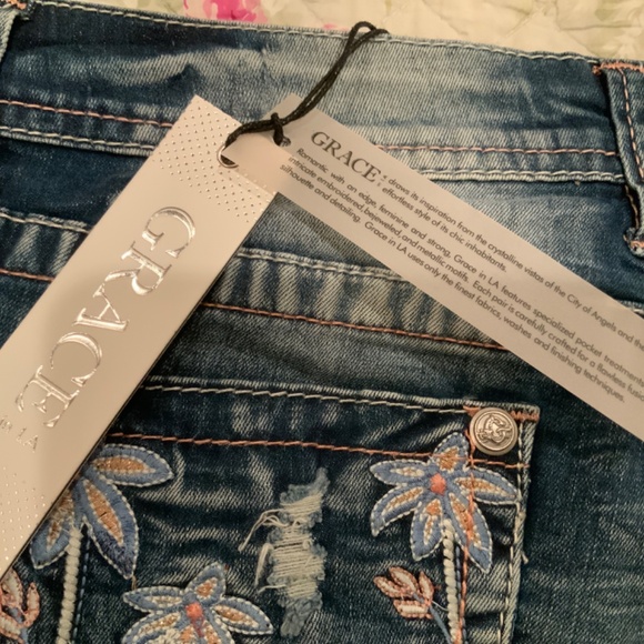 Grace In LA SHORTS Denim Jean 27 BRAND New Distressed Patches Surf Cut Offs Boho - Picture 9 of 13